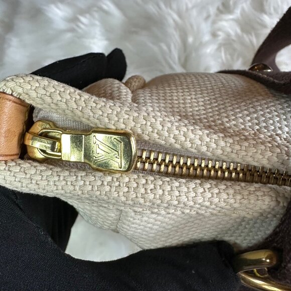 Authentic Louis Vuitton Antigua Cabas MM Canvas Tote Bag - Picture 13 of 16